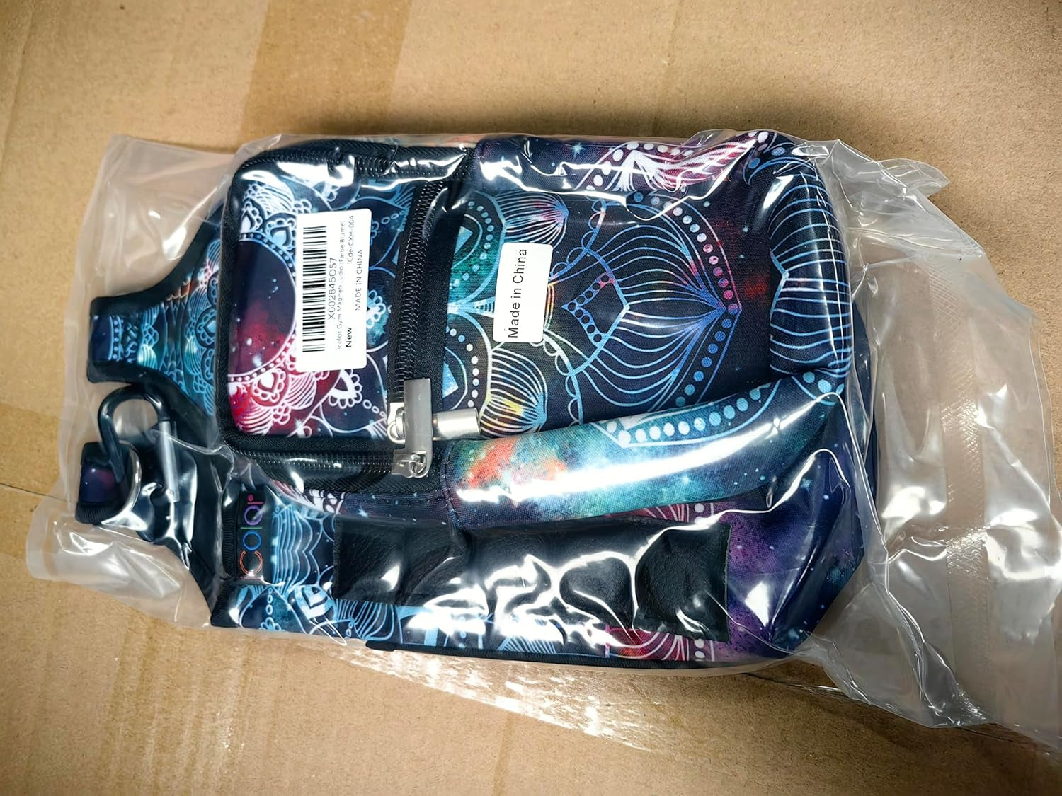 Magnetic Gym Bag Water Bottle Carrier Holder with Strap & Phone Pockets, Diameter 3.9" Gym Magnetic Bag 5 Built-In Magnets Gym Accessories Organizer Bottle Pouch Sling Sleeve